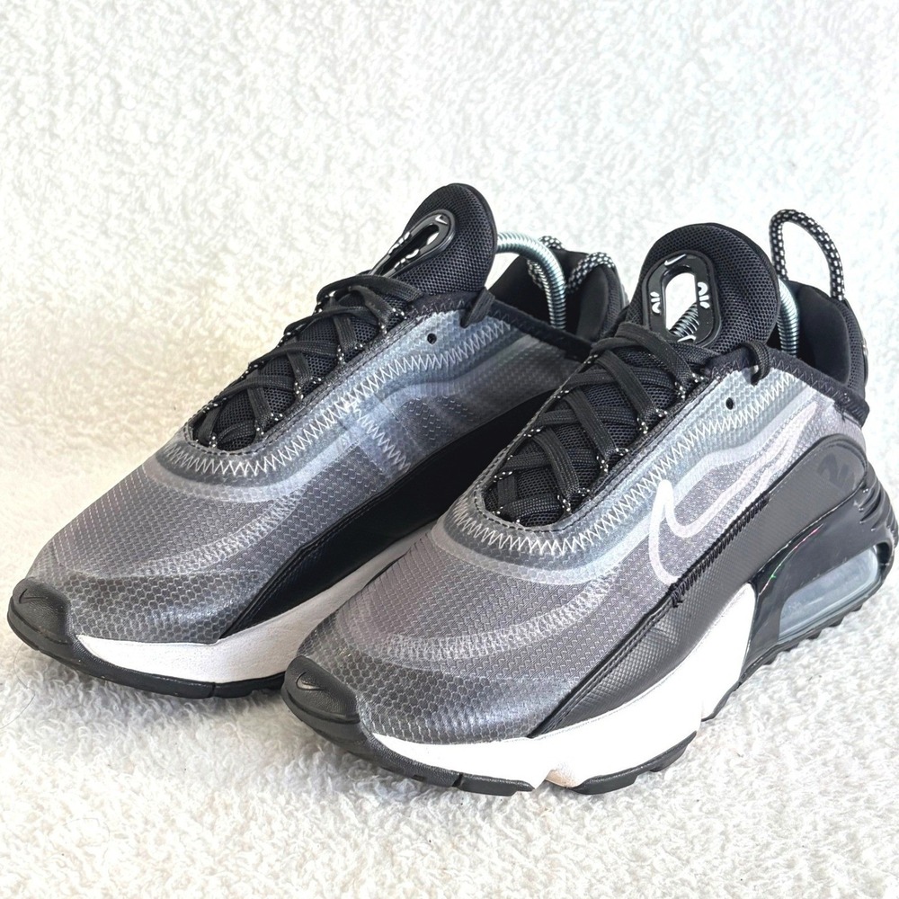 Nike Air Max 2090 Black Wolf Grey White Sneakers CK2612-002 Womens 7.5